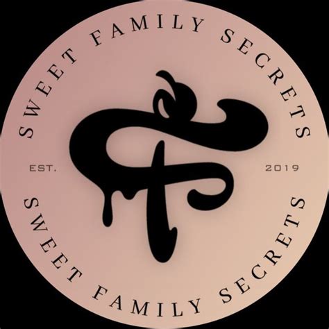 Sweet Family Secrets LLC (@sweetfamilysecretsbakery).